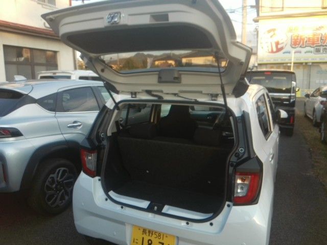 DAIHATSU MIRA e:S 2025