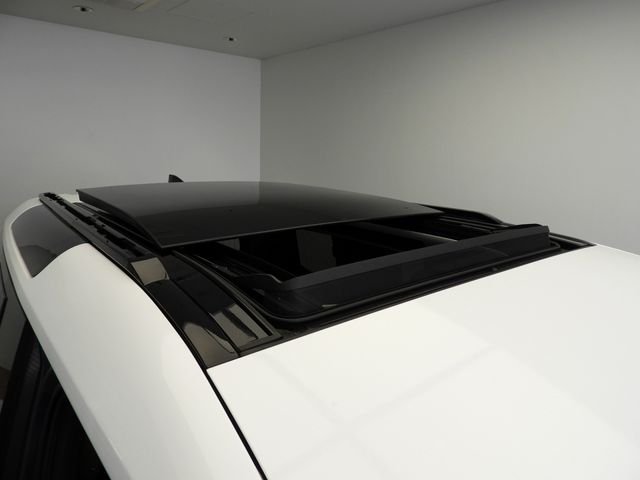 ROVER ROVER DEFENDER 2024