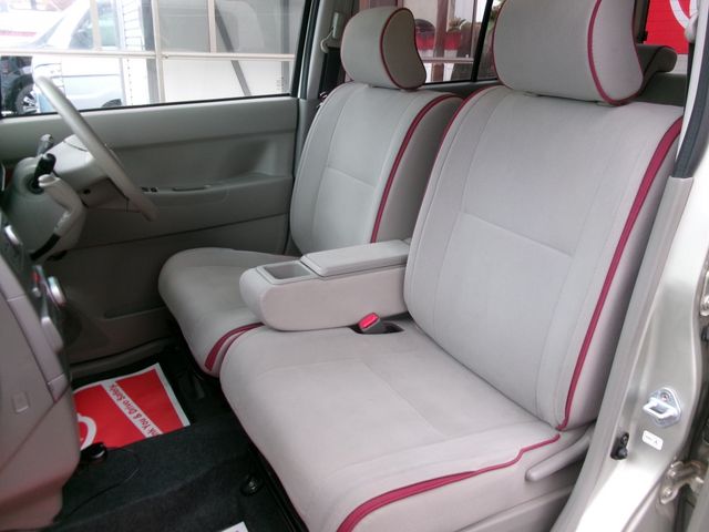 DAIHATSU MOVE CONTE 2011