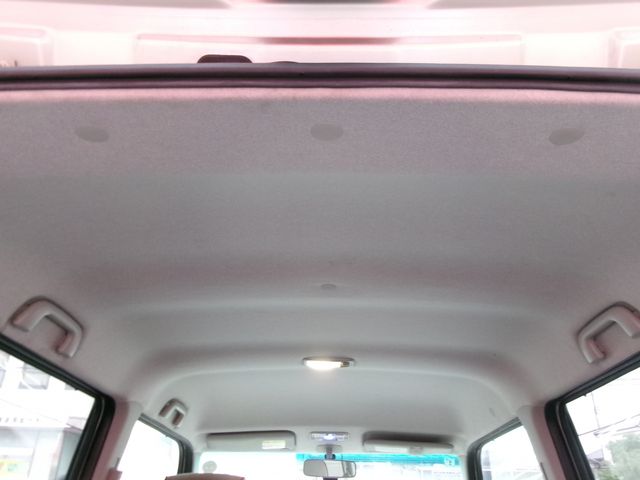 DAIHATSU MOVE CONTE 2011