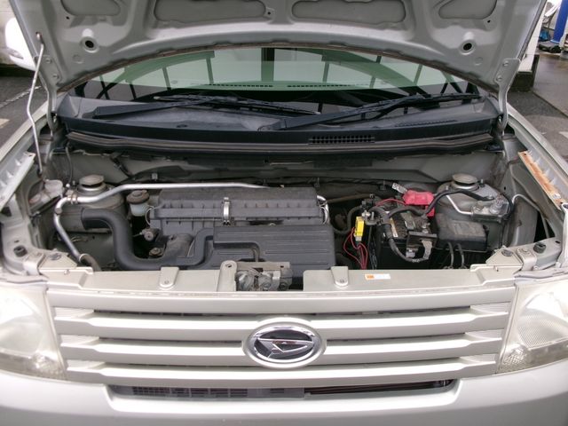 DAIHATSU MOVE CONTE 2011