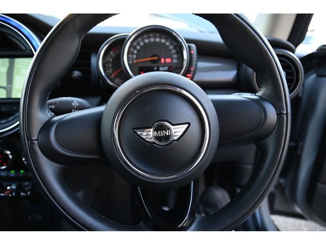 BMW BMW MINI COOPER D 2017