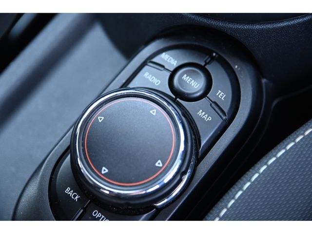 BMW BMW MINI COOPER D 2017