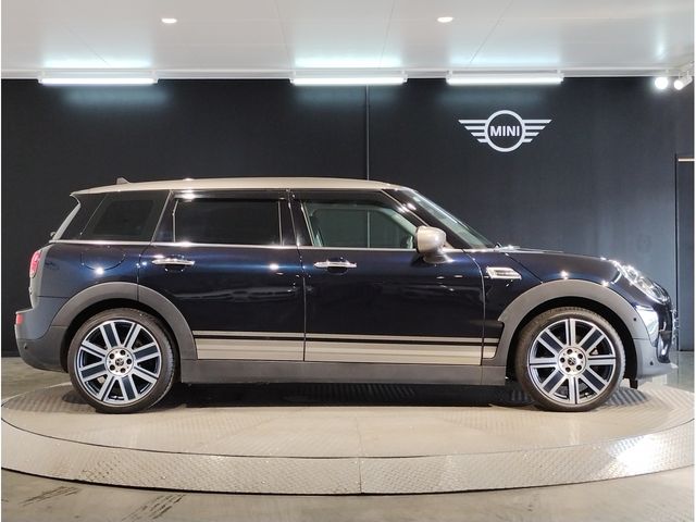 BMW MINI COOPER D CLUBMAN 2021
