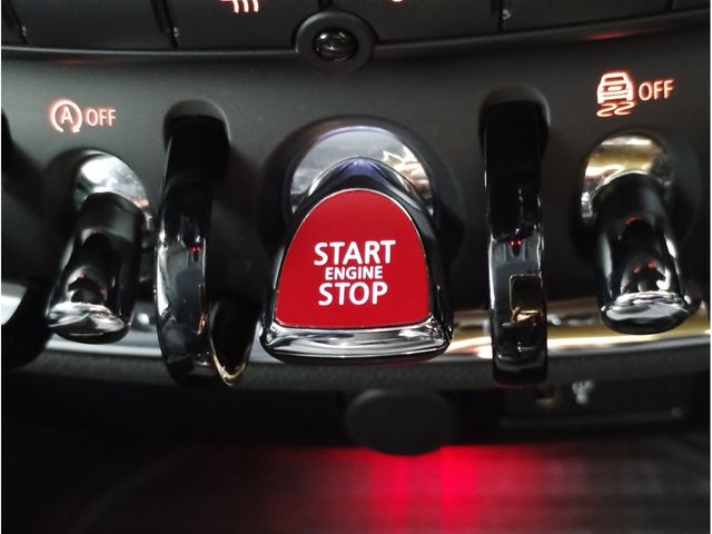 BMW MINI COOPER D CLUBMAN 2021