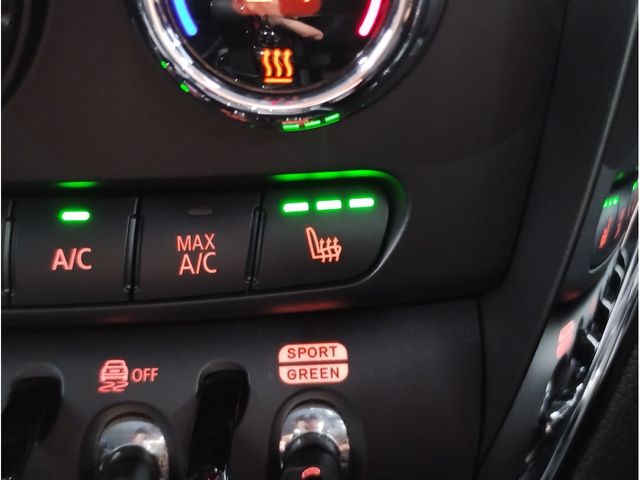 BMW MINI COOPER D CLUBMAN 2021