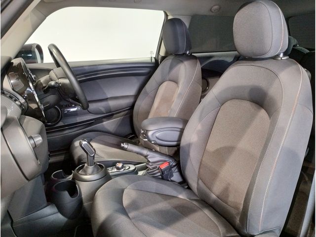 BMW MINI COOPER D 2020