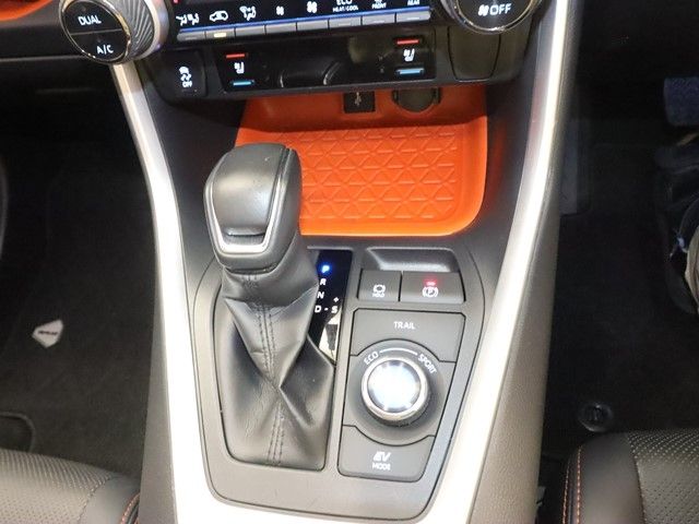 TOYOTA RAV4 HYBRID 4WD 2021