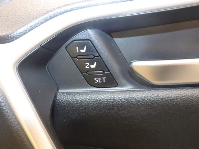 TOYOTA RAV4 HYBRID 4WD 2021