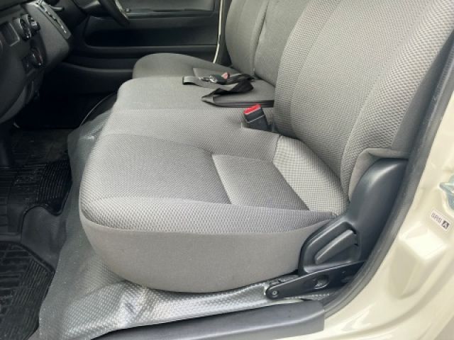 TOYOTA HIACE van 4WD 2017