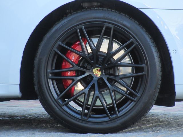 PORSCHE PORSCHE Macan 2025