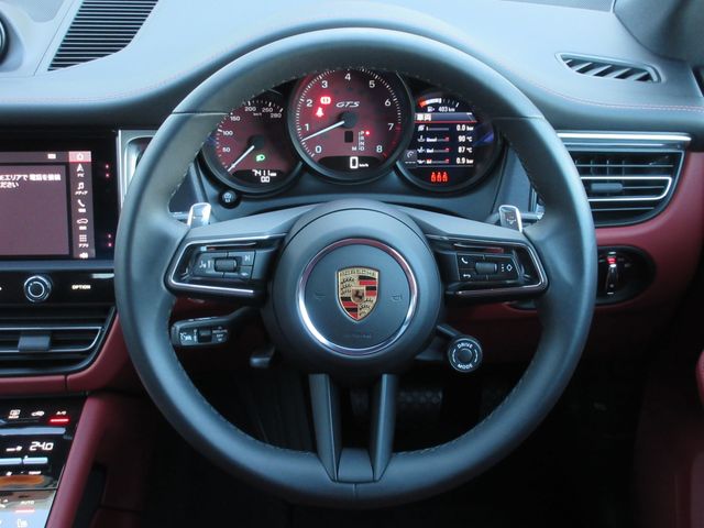 PORSCHE PORSCHE Macan 2025