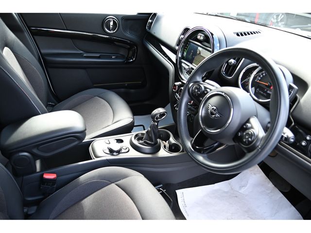 BMW BMW MINI COOPER D CROSSOVER 2020