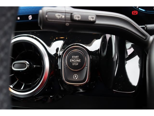 MERCEDES BENZ MERCEDES BENZ B class 2019