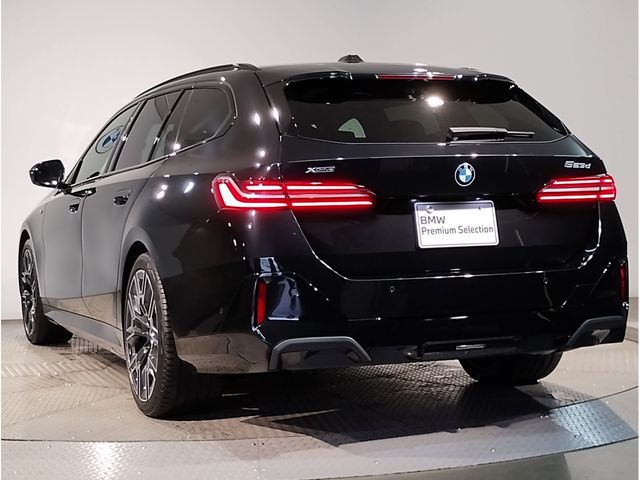 BMW BMW 5series TOURING 2024