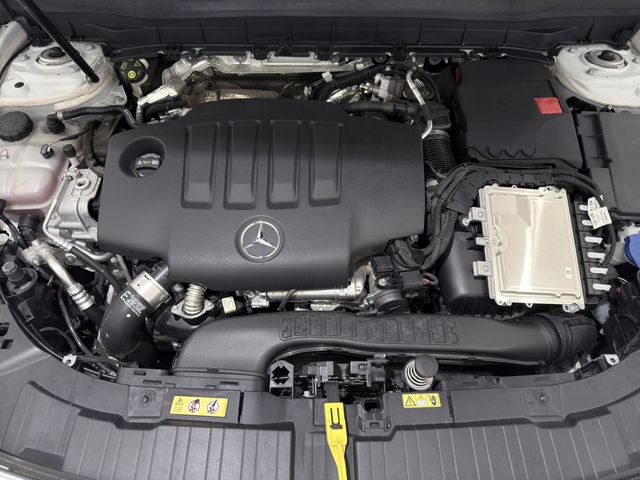 MERCEDES BENZ MERCEDES BENZ GLB 2022