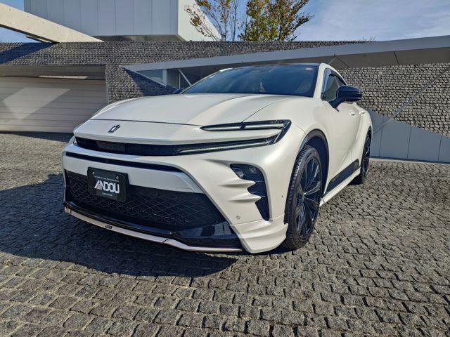 TOYOTA CROWN SPORT 2025