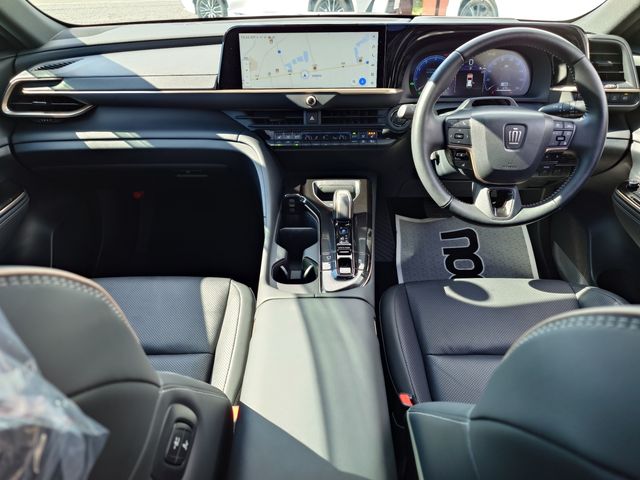 TOYOTA CROWN SPORT 2024