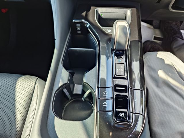 TOYOTA CROWN SPORT 2024