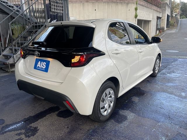 TOYOTA YARIS 2022