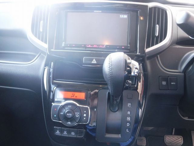 SUZUKI SOLIO BANDIT 2018