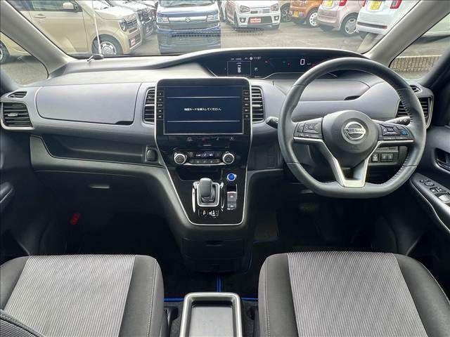 NISSAN SERENA  WG 2022