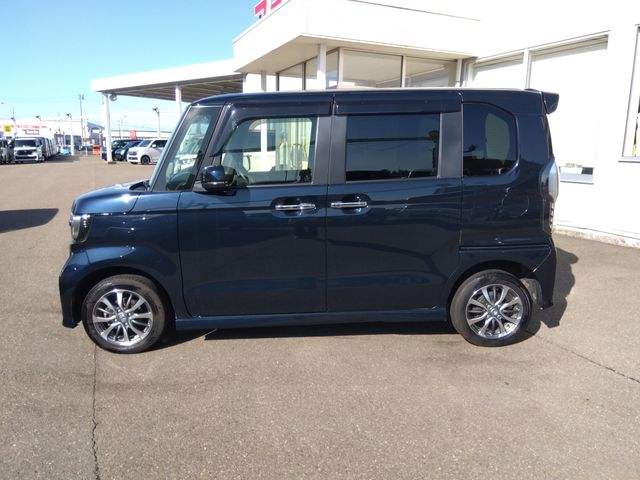 HONDA N BOX CUSTOM 4WD 2022