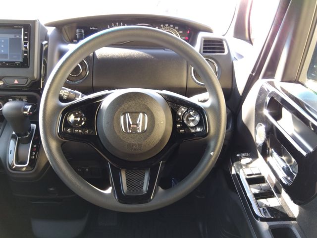 HONDA N BOX CUSTOM 4WD 2022