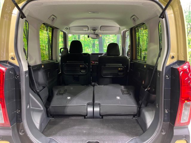 DAIHATSU TANTO FAN CROSS 2023