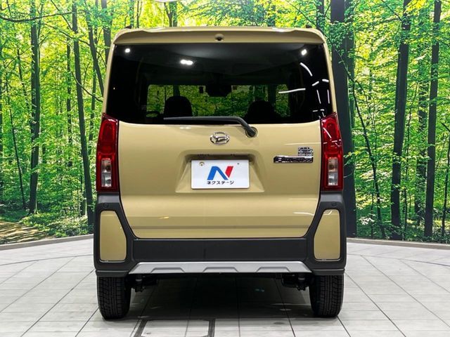 DAIHATSU TANTO FAN CROSS 2023