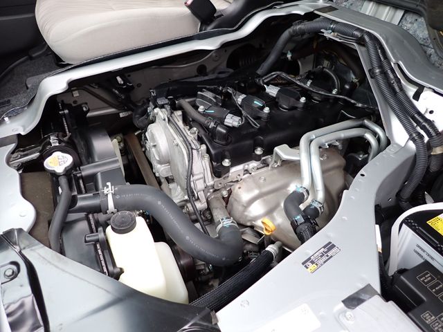 NISSAN NV350 CARAVAN WAGON 2018