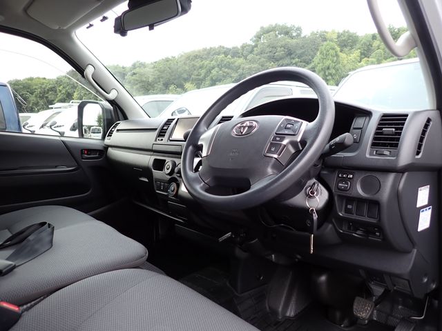 TOYOTA HIACE van 1.15t 2WD 2022