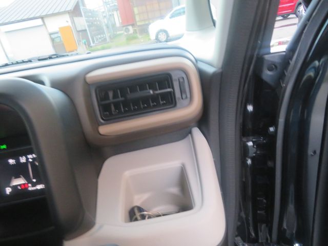 SUZUKI Spacia 4WD 2025