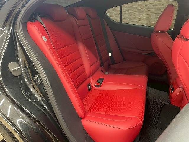 TOYOTA LEXUS IS300 2020