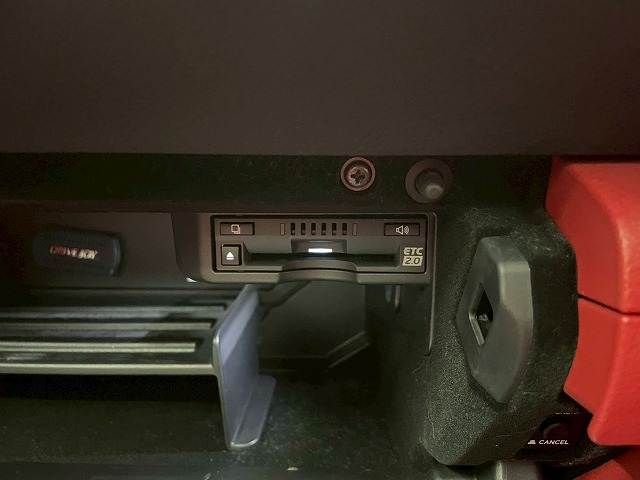 TOYOTA LEXUS IS300 2020