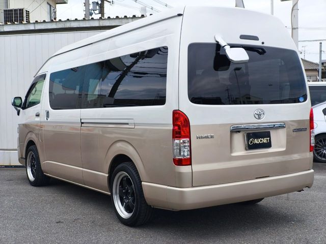 TOYOTA HIACE wagon 2018