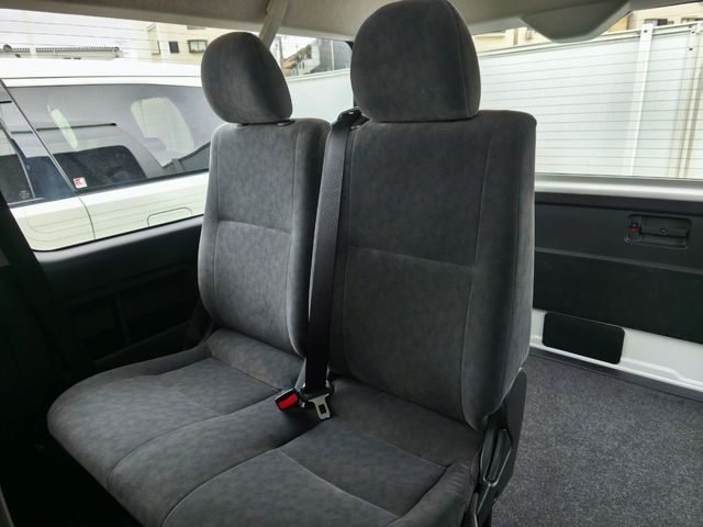 TOYOTA HIACE wagon 2018