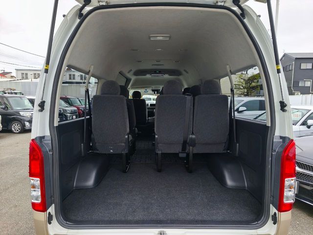 TOYOTA HIACE wagon 2018