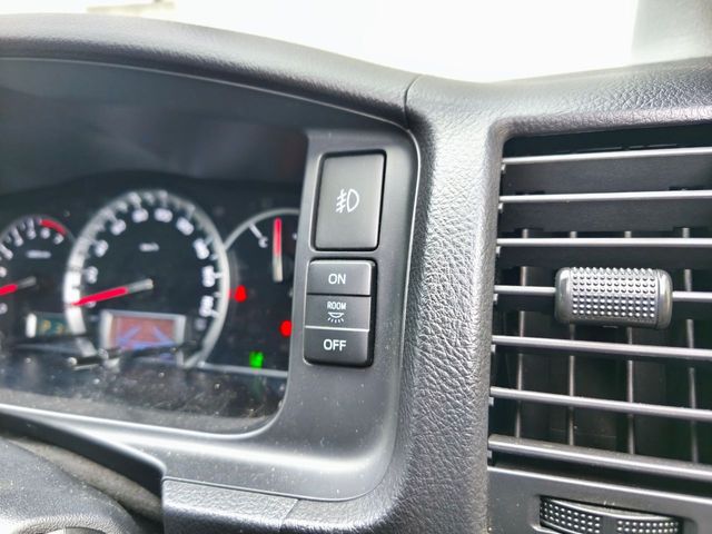 TOYOTA HIACE wagon 2018