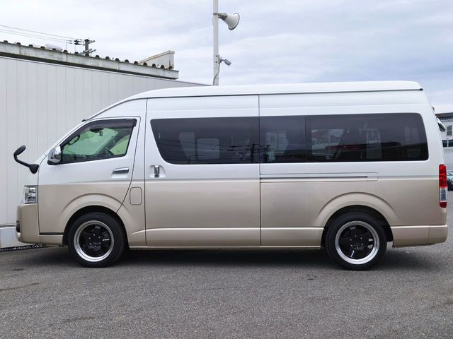 TOYOTA HIACE wagon 2018