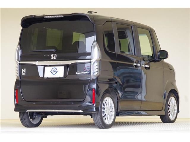 HONDA N BOX CUSTOM 2022