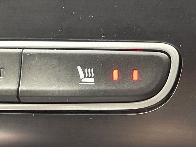 RENAULT RENAULT MEGANE hatchback 2018