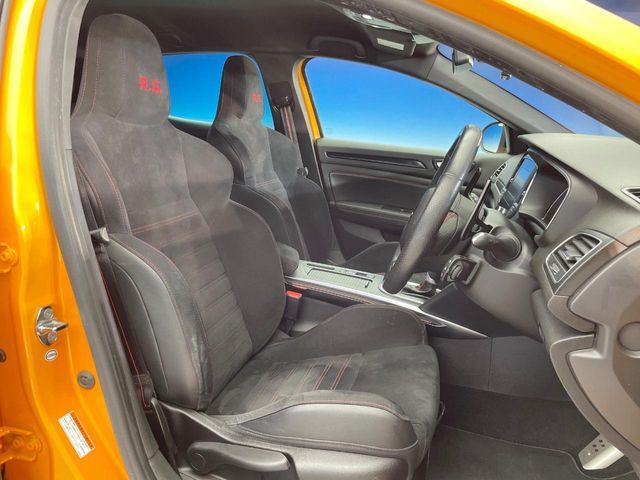 RENAULT RENAULT MEGANE hatchback 2018