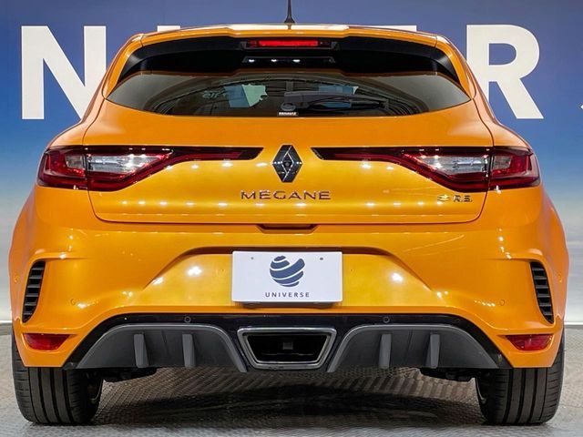 RENAULT RENAULT MEGANE hatchback 2018