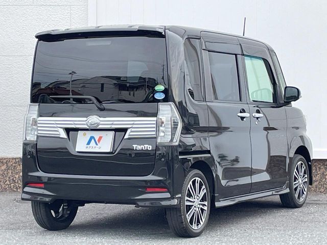 DAIHATSU TANTO CUSTOM 2017