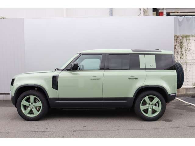 ROVER ROVER DEFENDER 2023