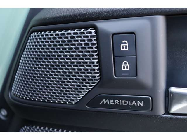 ROVER ROVER DEFENDER 2023