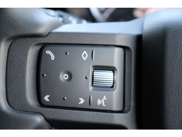 ROVER ROVER DEFENDER 2023