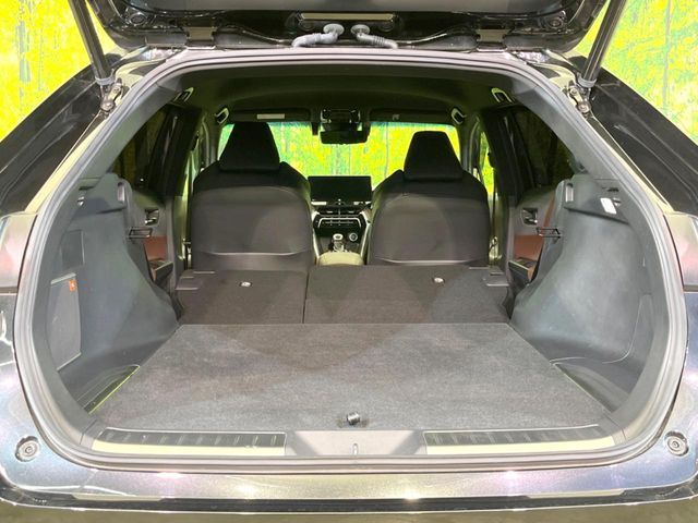 TOYOTA HARRIER HYBRID 2021