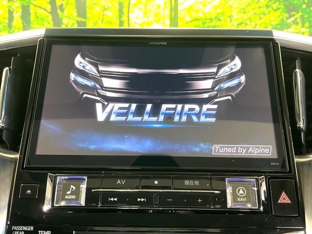 TOYOTA VELLFIRE 2017